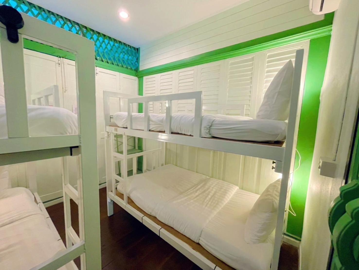 Green Teak House Bangkok Luaran gambar