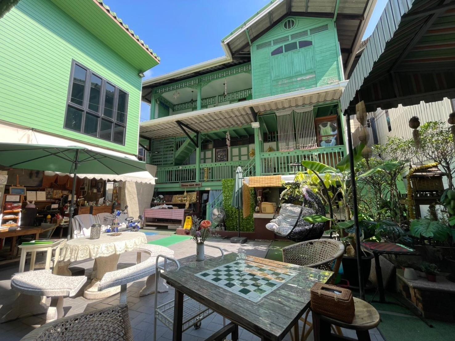 Green Teak House Bangkok Luaran gambar