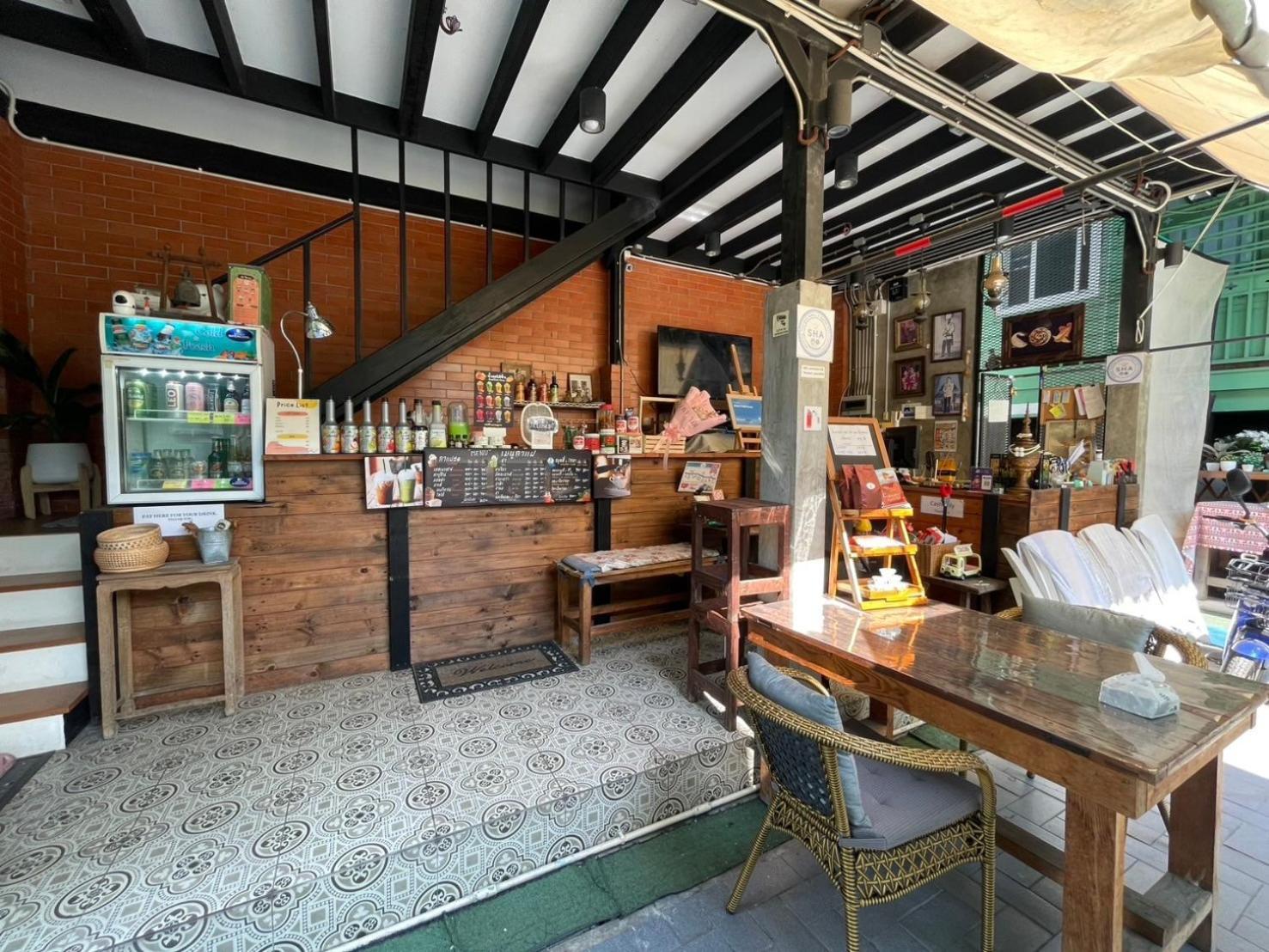 Green Teak House Bangkok Luaran gambar