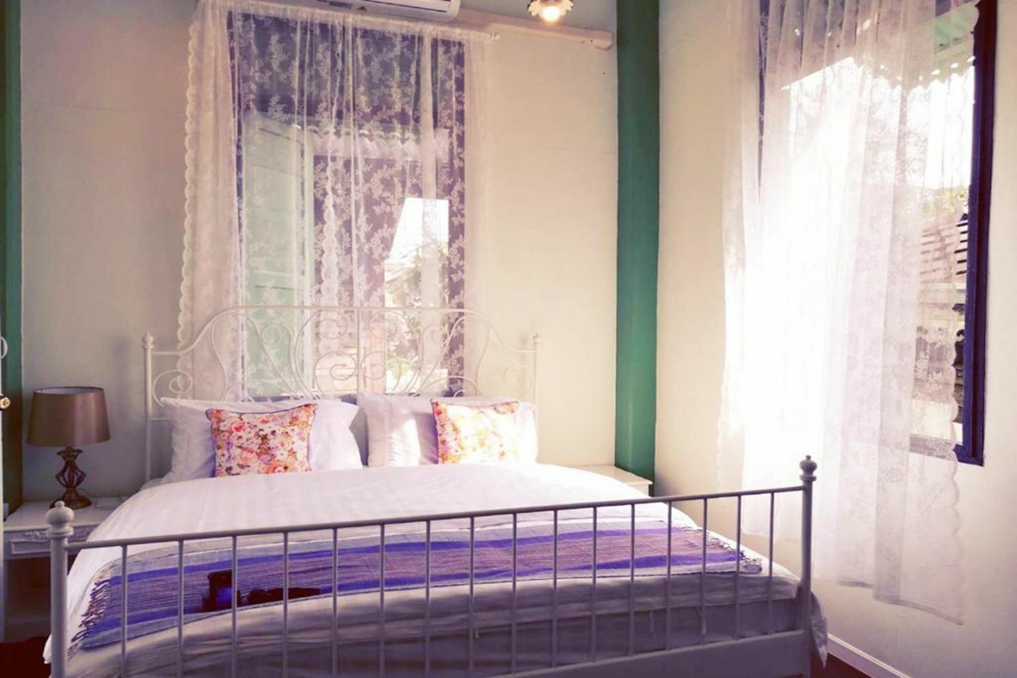 Green Teak House Bangkok Luaran gambar